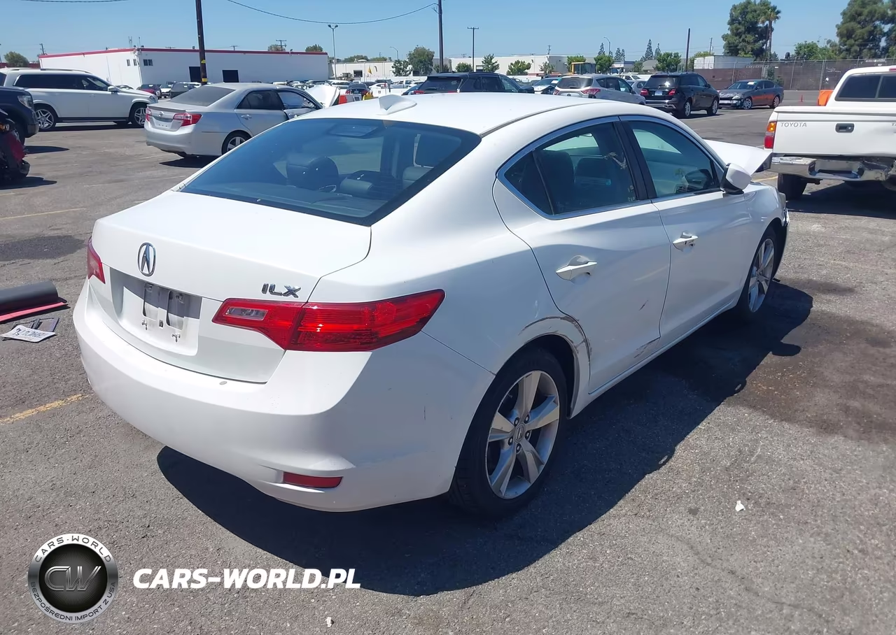 2014 Acura Ilx 2.0L VIN:19VDE1F3XEE000380 - 4