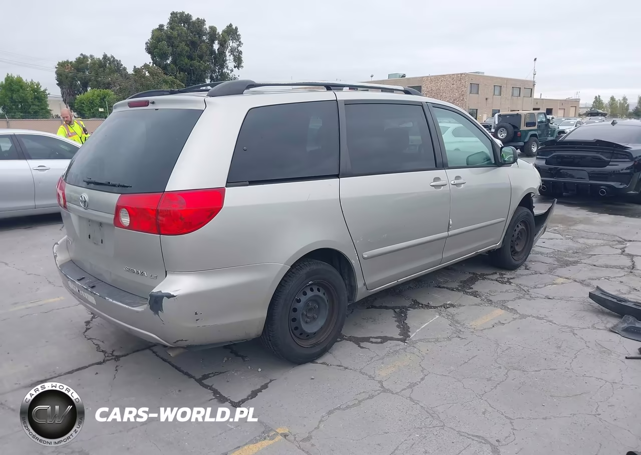2008 Toyota Sienna Le VIN:5TDZK23C08S119100 - 4