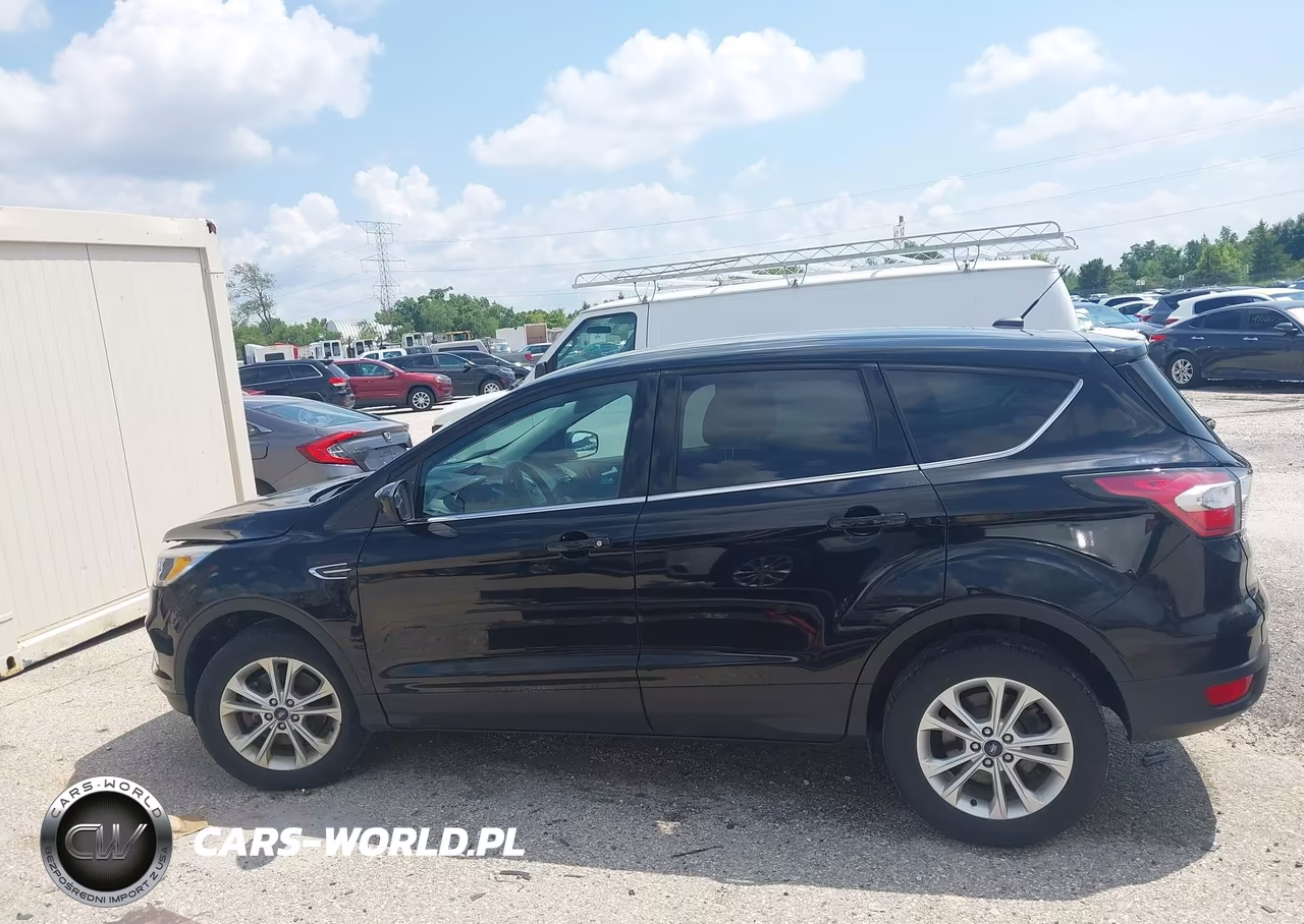 2017 Ford Escape Se VIN:1FMCU9GD2HUA41275 - 13