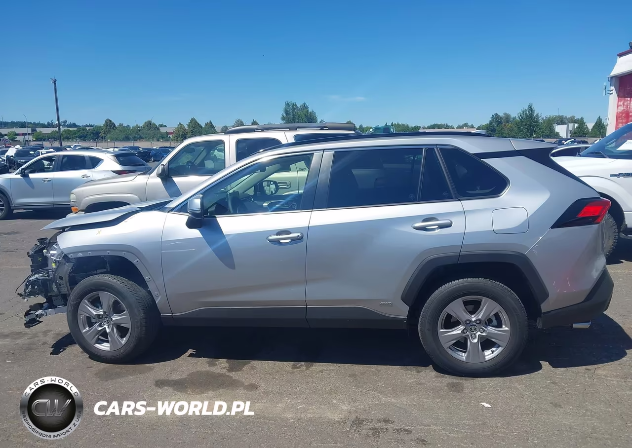 2025 Toyota Rav4 Hybrid Xle VIN:JTMRWRFV7SJ082089 - 15