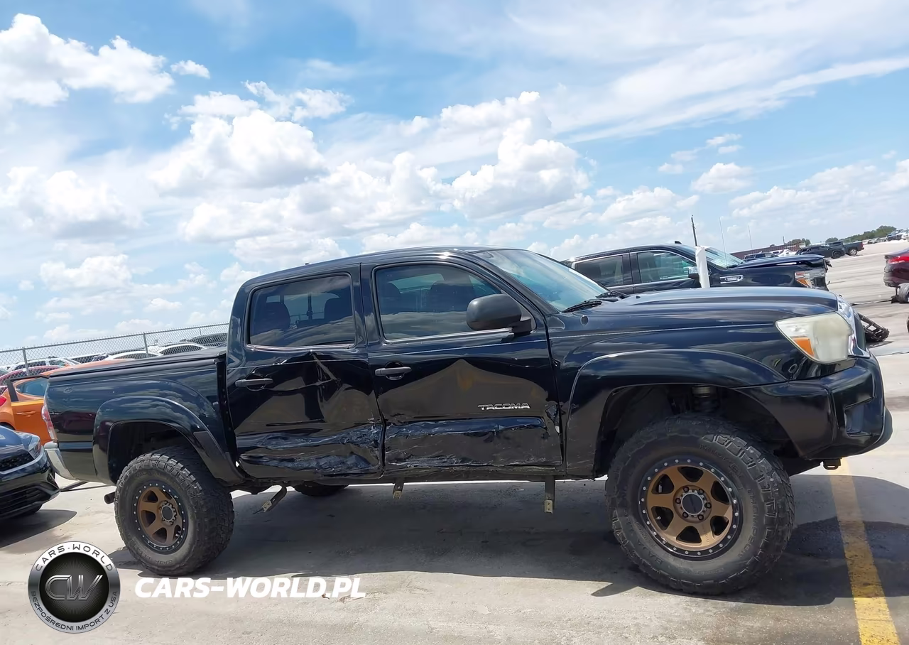 2014 Toyota Tacoma Prerunner V6 VIN:5TFJU4GN8EX063332 - 14
