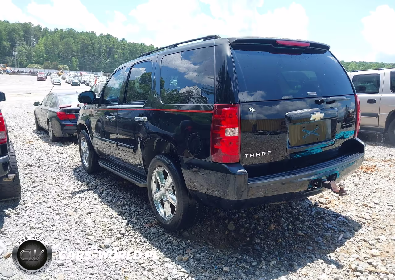 2007 Chevrolet Tahoe Ls VIN:1GNFC13C57R279388 - 3