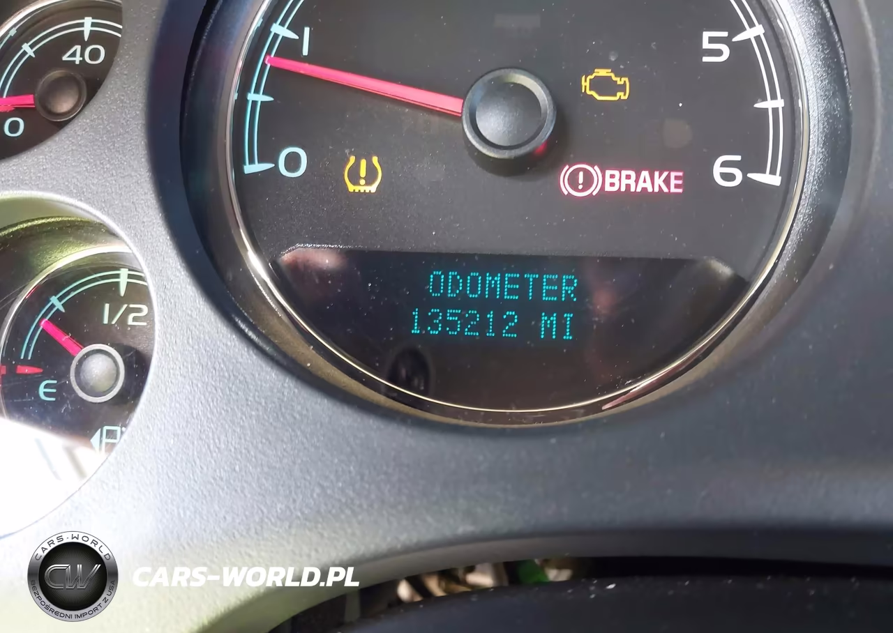 2007 Chevrolet Tahoe Ls VIN:1GNFC13C57R279388 - 7