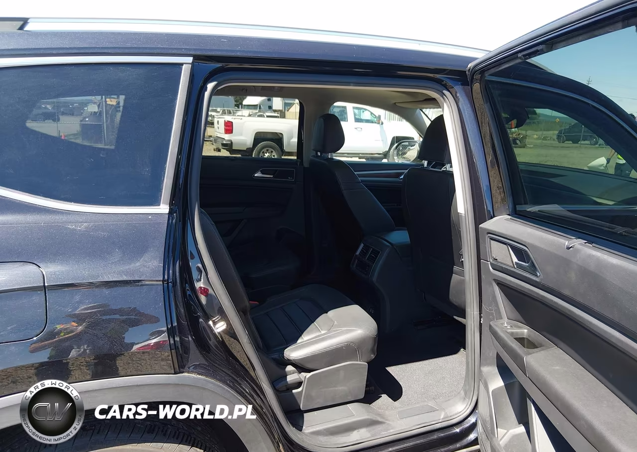 2019 Volkswagen Atlas 3.6L V6 Sel Premium VIN:1V2NR2CA4KC563841 - 8
