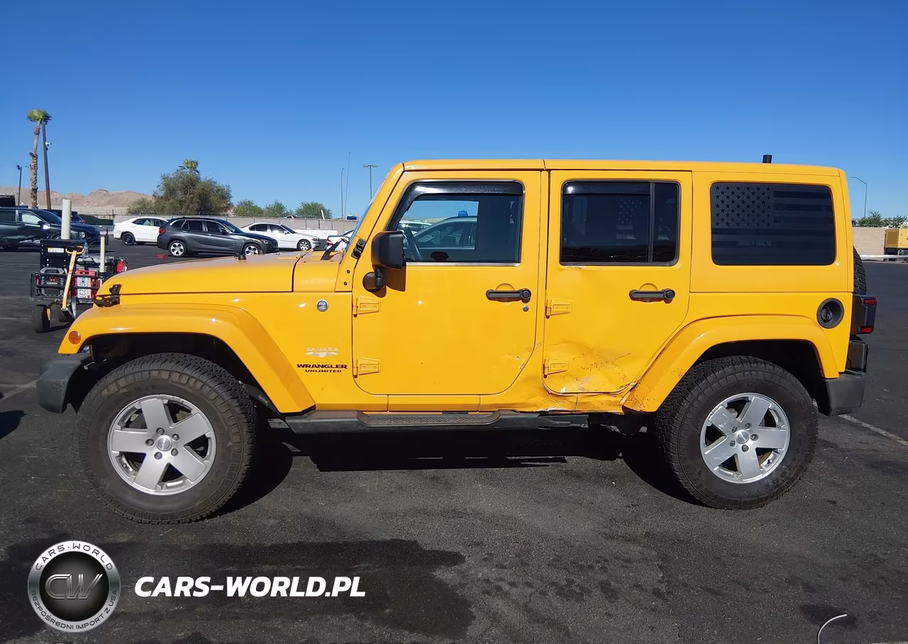 2012 Jeep Wrangler Unlimited Sahara VIN:1C4BJWEG8CL196559 - 14