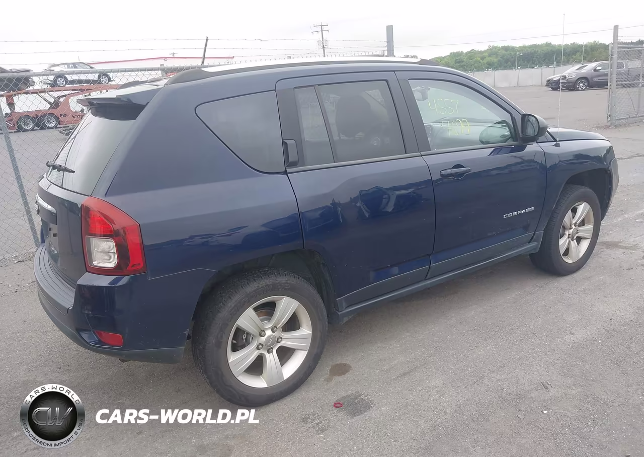 2014 Jeep Compass Sport VIN:1C4NJDBB9ED602047 - 4