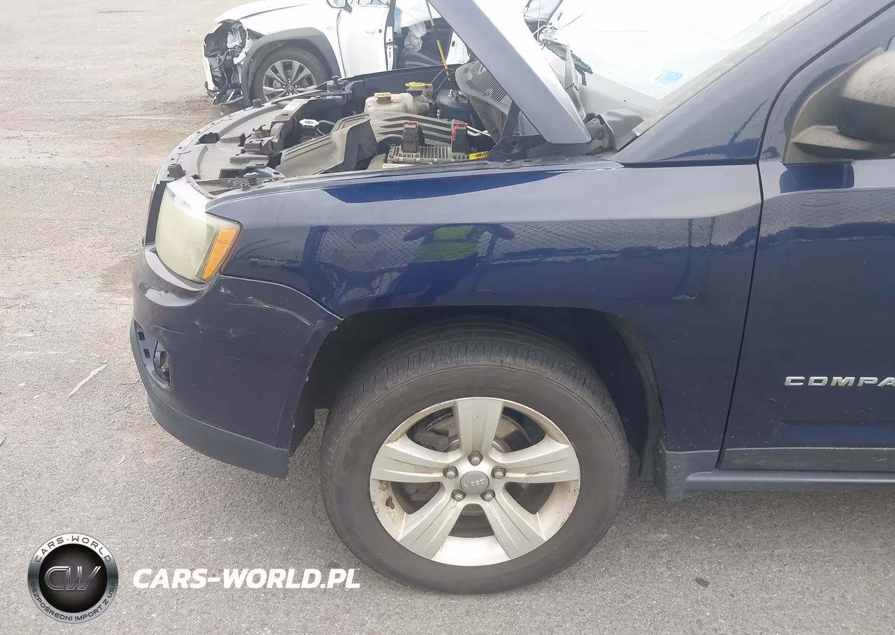 2014 Jeep Compass Sport VIN:1C4NJDBB9ED602047 - 6