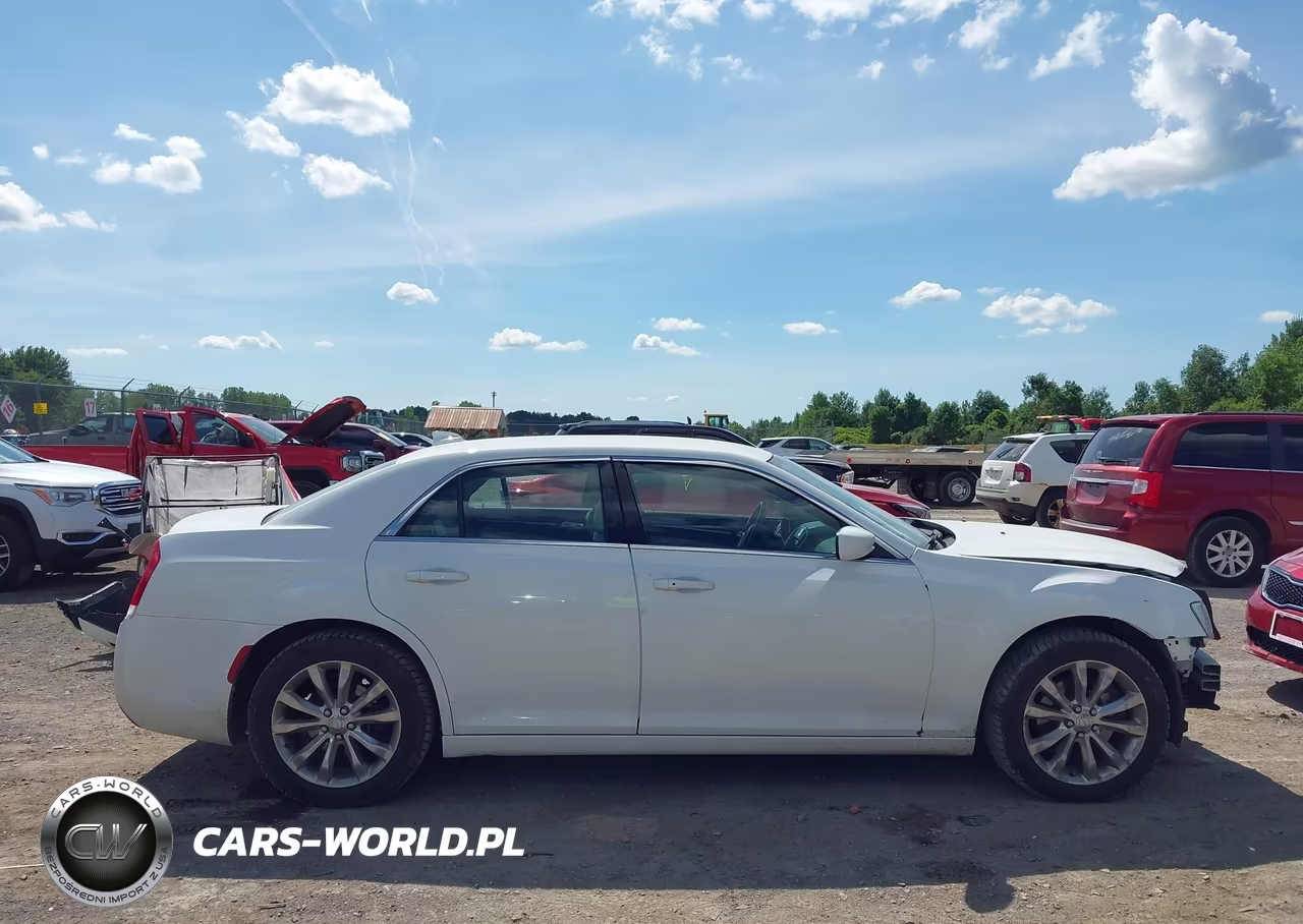2020 Chrysler 300 Touring L Awd VIN:2C3CCARG7LH148404 - 14