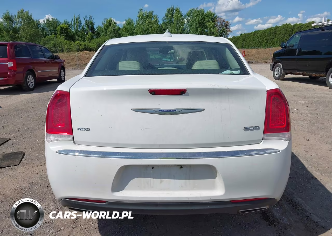 2020 Chrysler 300 Touring L Awd VIN:2C3CCARG7LH148404 - 17