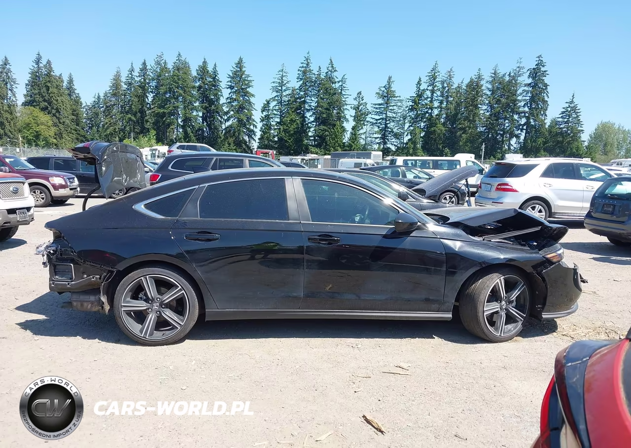 2025 Honda Accord Hybrid Sport VIN:1HGCY2F56SA051280 - 14