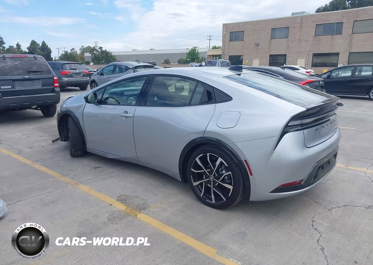 2026 Toyota Prius Plug-In Hybrid Xse VIN:JTDACACU7T3069335 - 3