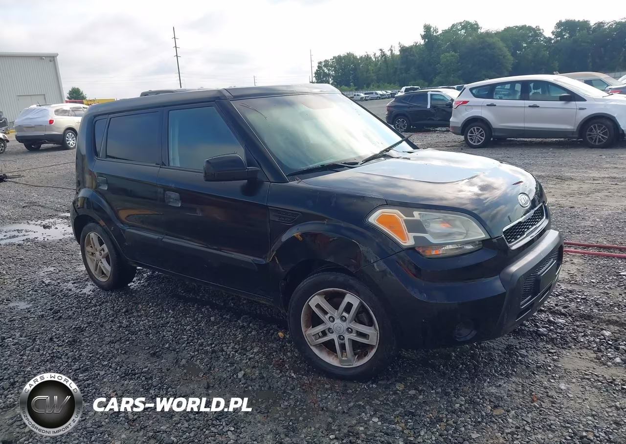 2010 Kia Soul +