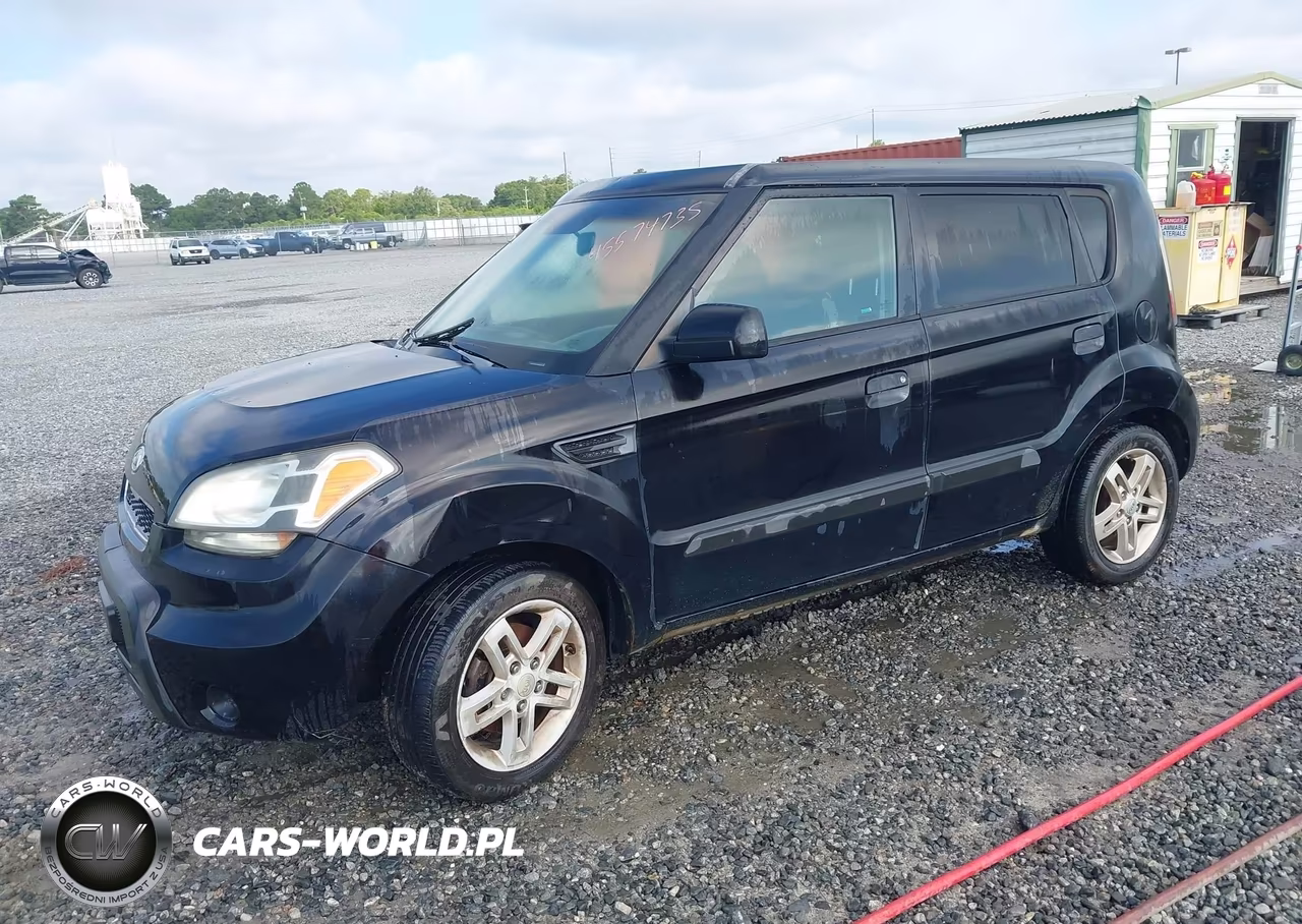 2010 Kia Soul + VIN:KNDJT2A22A7033095 - 2