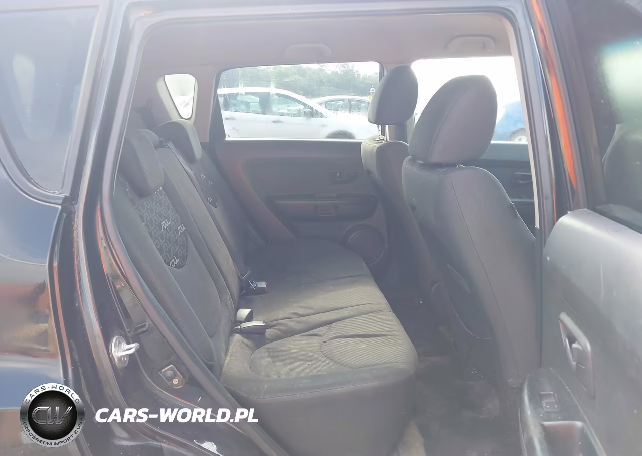 2010 Kia Soul + VIN:KNDJT2A22A7033095 - 8