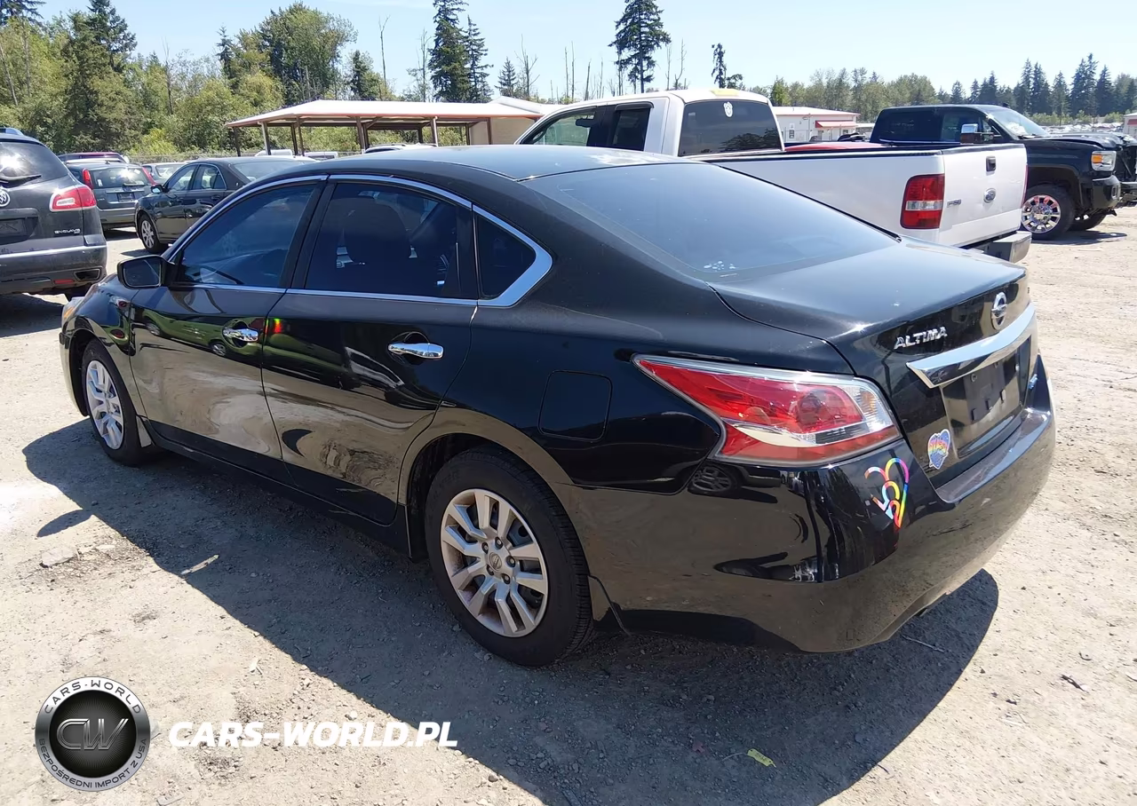 2014 Nissan Altima 2.5 S VIN:1N4AL3AP2EN205098 - 3