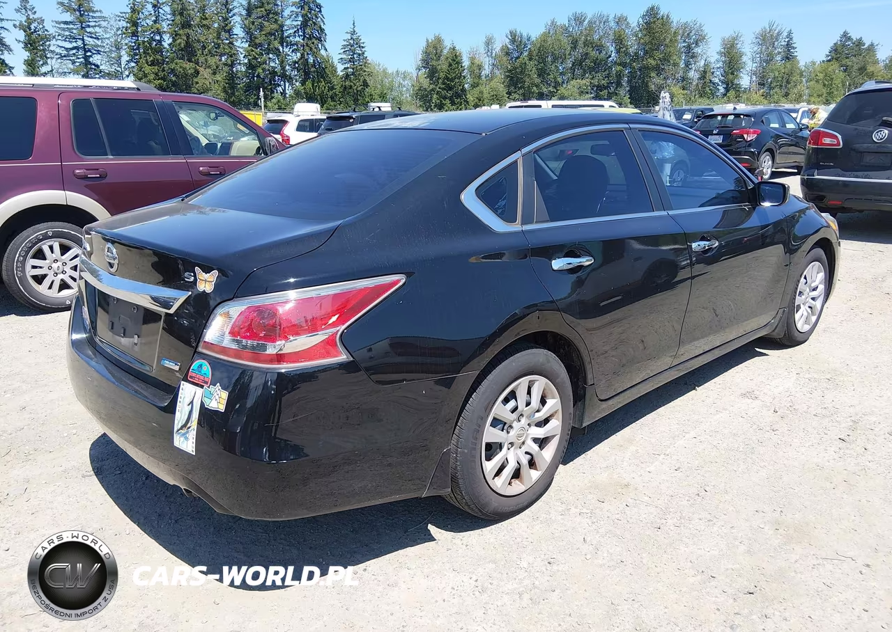 2014 Nissan Altima 2.5 S VIN:1N4AL3AP2EN205098 - 4