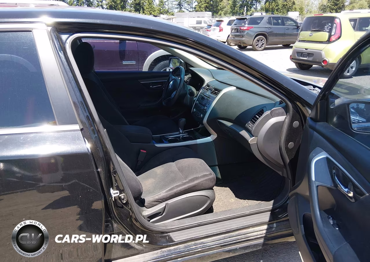 2014 Nissan Altima 2.5 S VIN:1N4AL3AP2EN205098 - 5