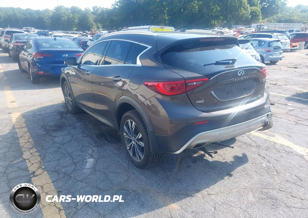 2018 Infiniti Qx30 Premium VIN:SJKCH5CR3JA046296 - 3
