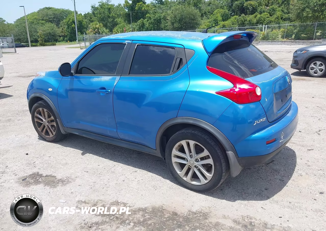 2011 Nissan Juke S VIN:JN8AF5MV8BT026163 - 3