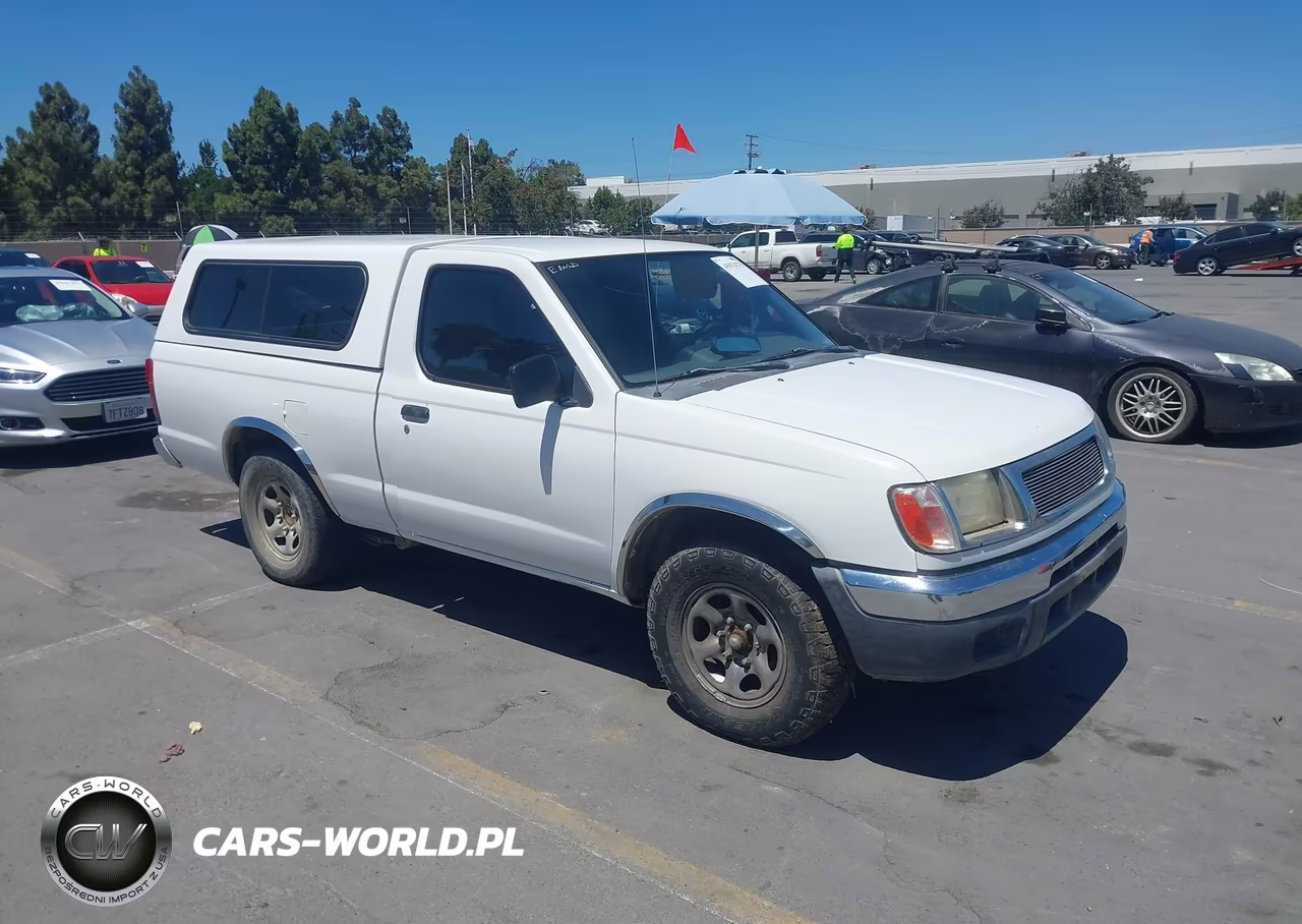 2000 Nissan Frontier Xe