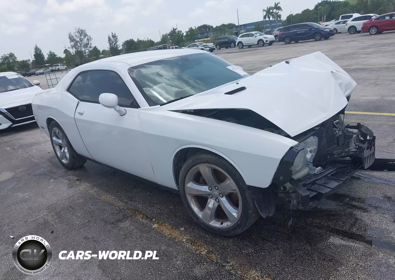 2014 Dodge Challenger Sxt