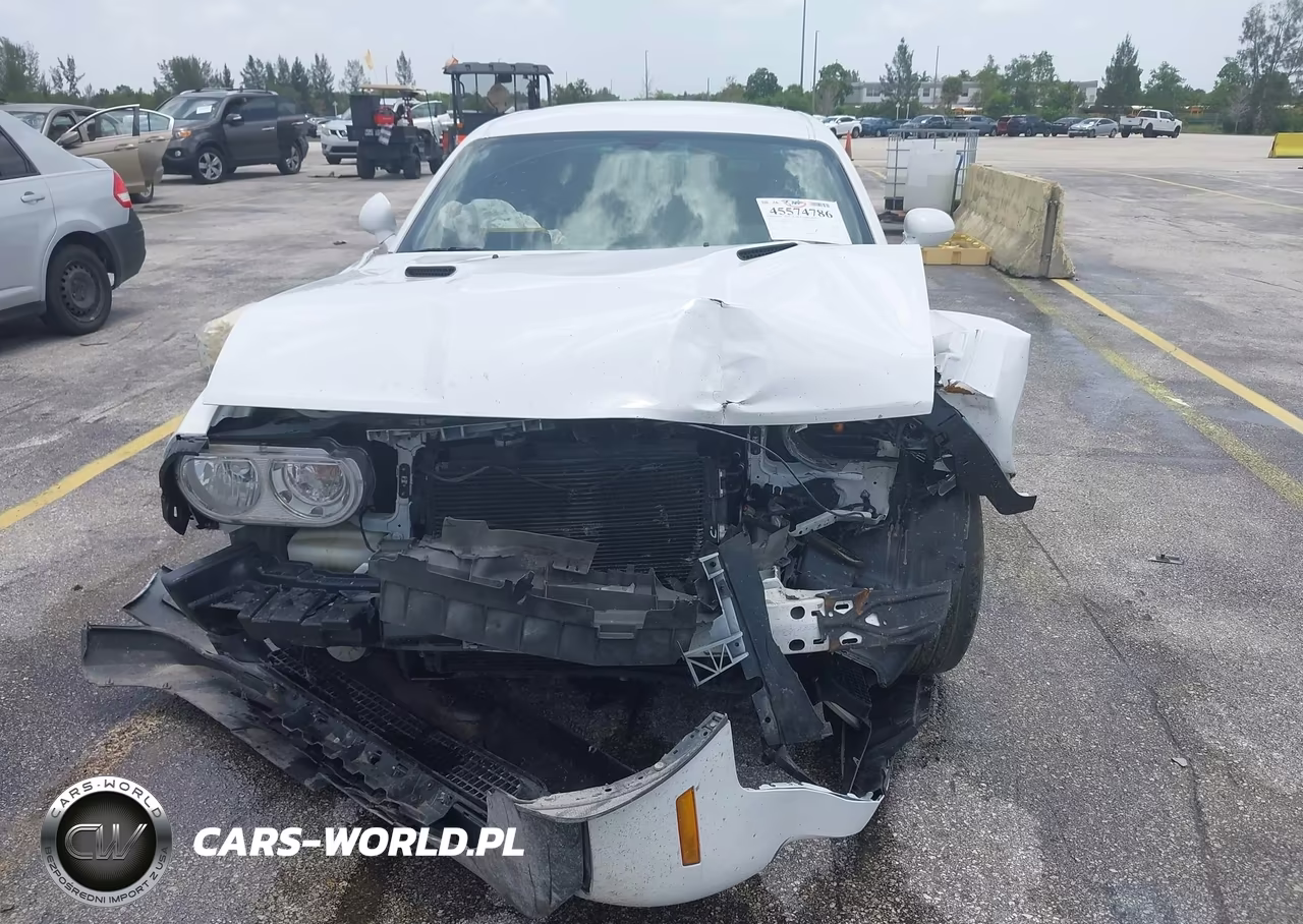 2014 Dodge Challenger Sxt VIN:2C3CDYAG9EH101458 - 6
