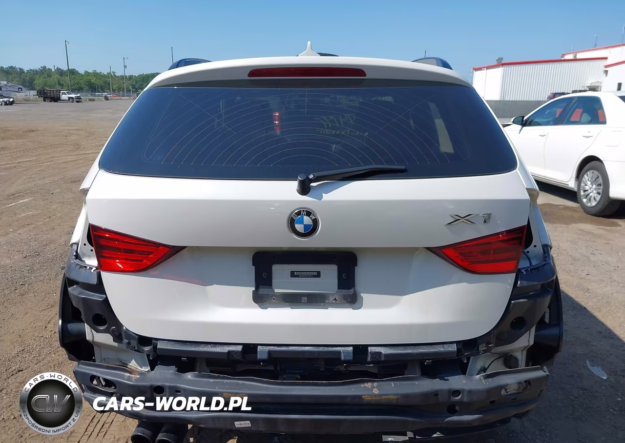 2015 BMW X1 xDrive35I VIN:WBAVM5C5XFVV94619 - 17