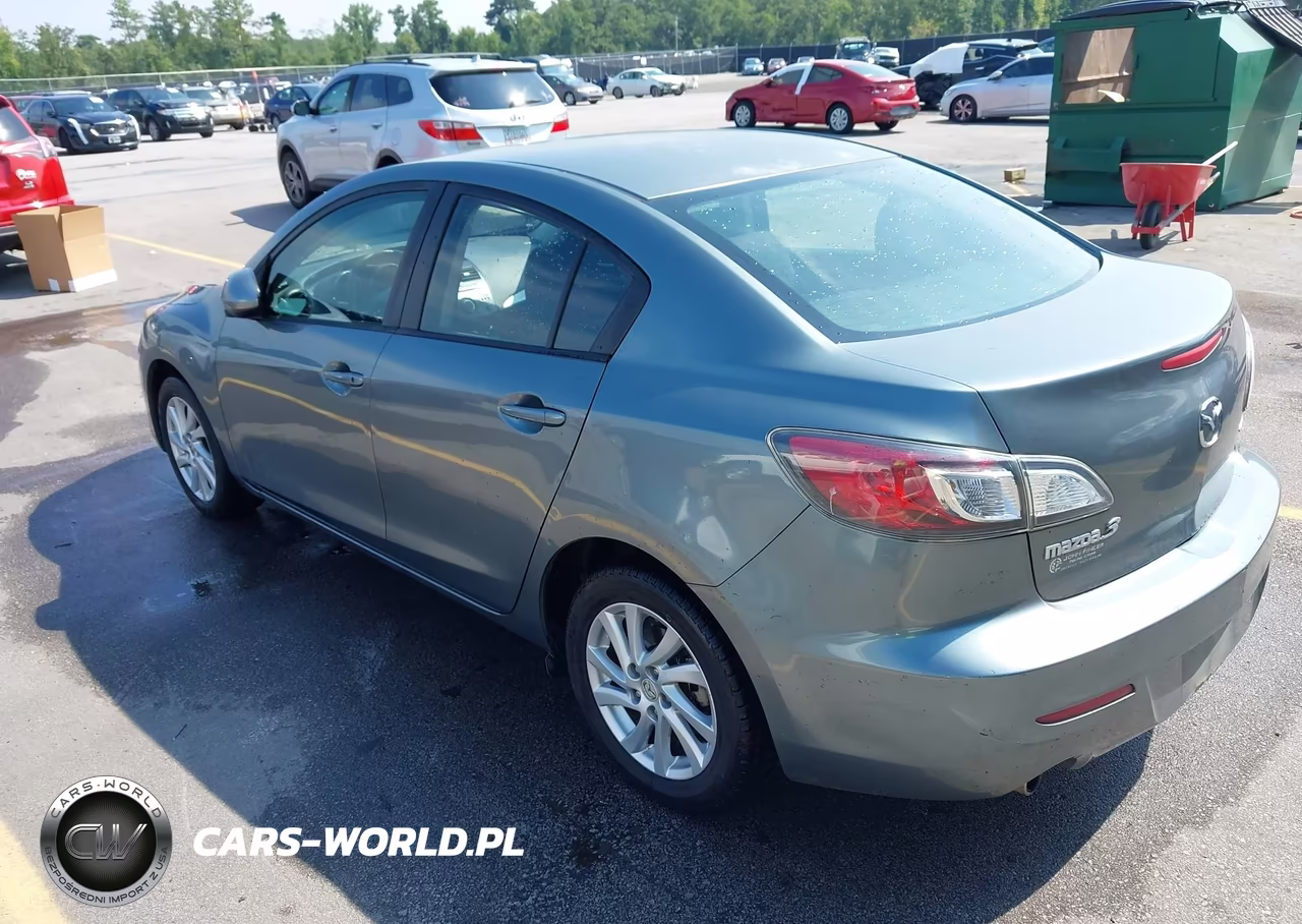 2012 Mazda Mazda3 I Touring VIN:JM1BL1V75C1618098 - 3