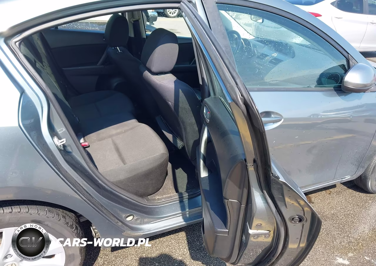 2012 Mazda Mazda3 I Touring VIN:JM1BL1V75C1618098 - 8
