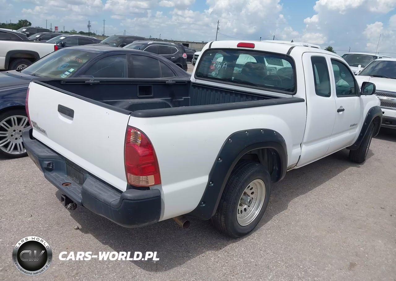 2008 Toyota Tacoma VIN:5TETX22N78Z557156 - 4