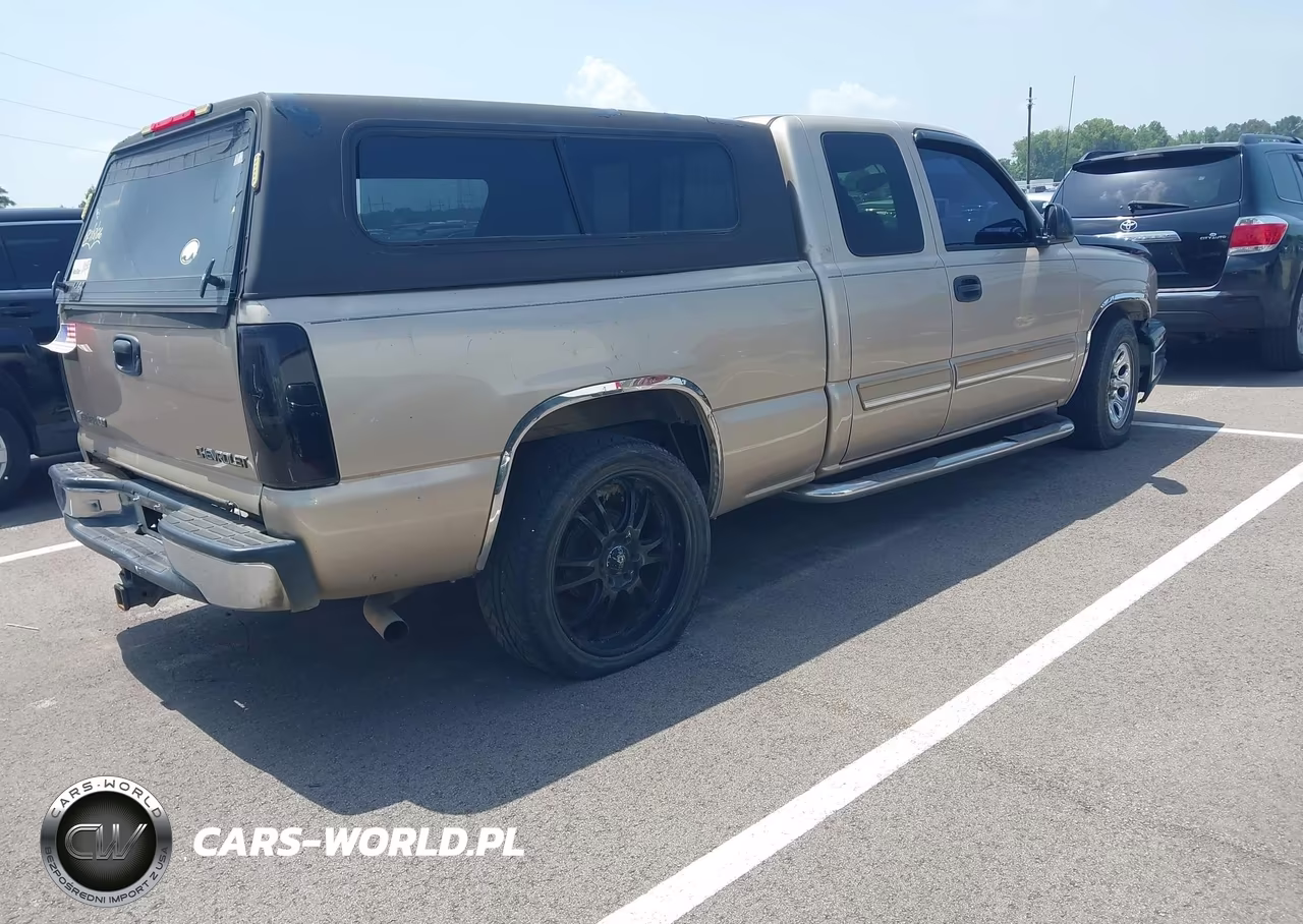 2005 Chevrolet Silverado 1500 Ls VIN:2GCEC19T151303882 - 4