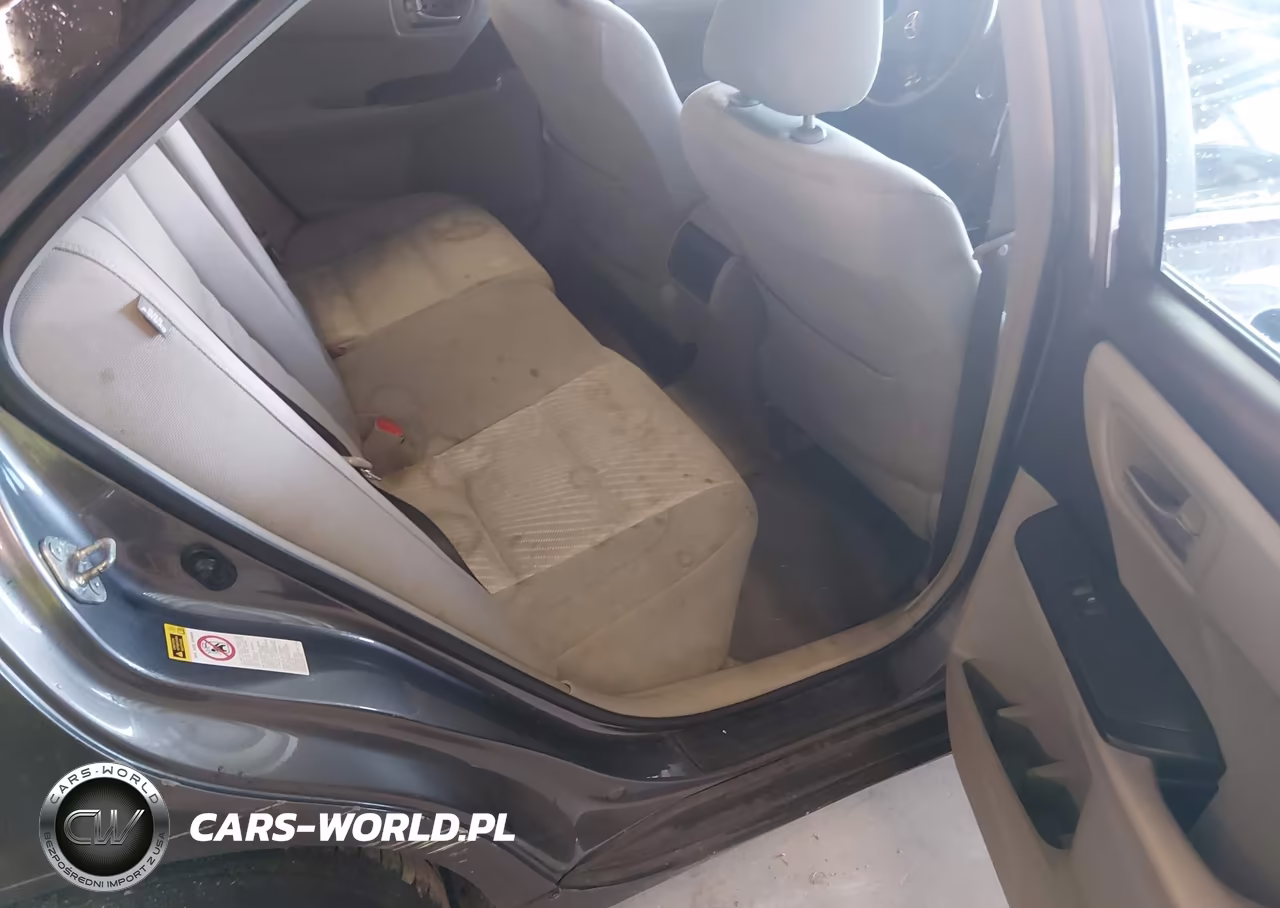 2016 Toyota Camry Le VIN:4T1BF1FK3GU558705 - 8