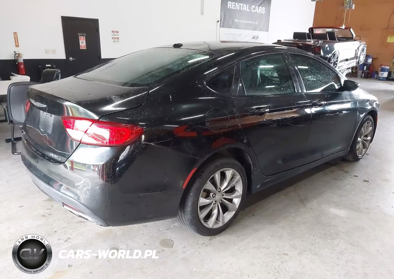 2015 Chrysler 200 S VIN:1C3CCCBB2FN675823 - 4