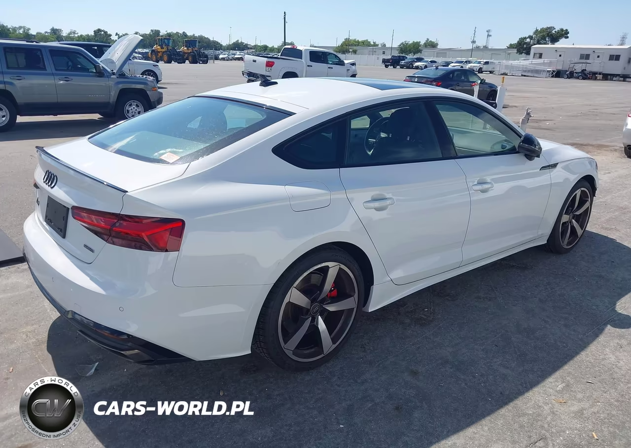 2023 Audi A5 Sportback Premium Plus 45 Tfsi S Line Quattro S Tronic VIN:WAUFACF5XPA065760 - 4