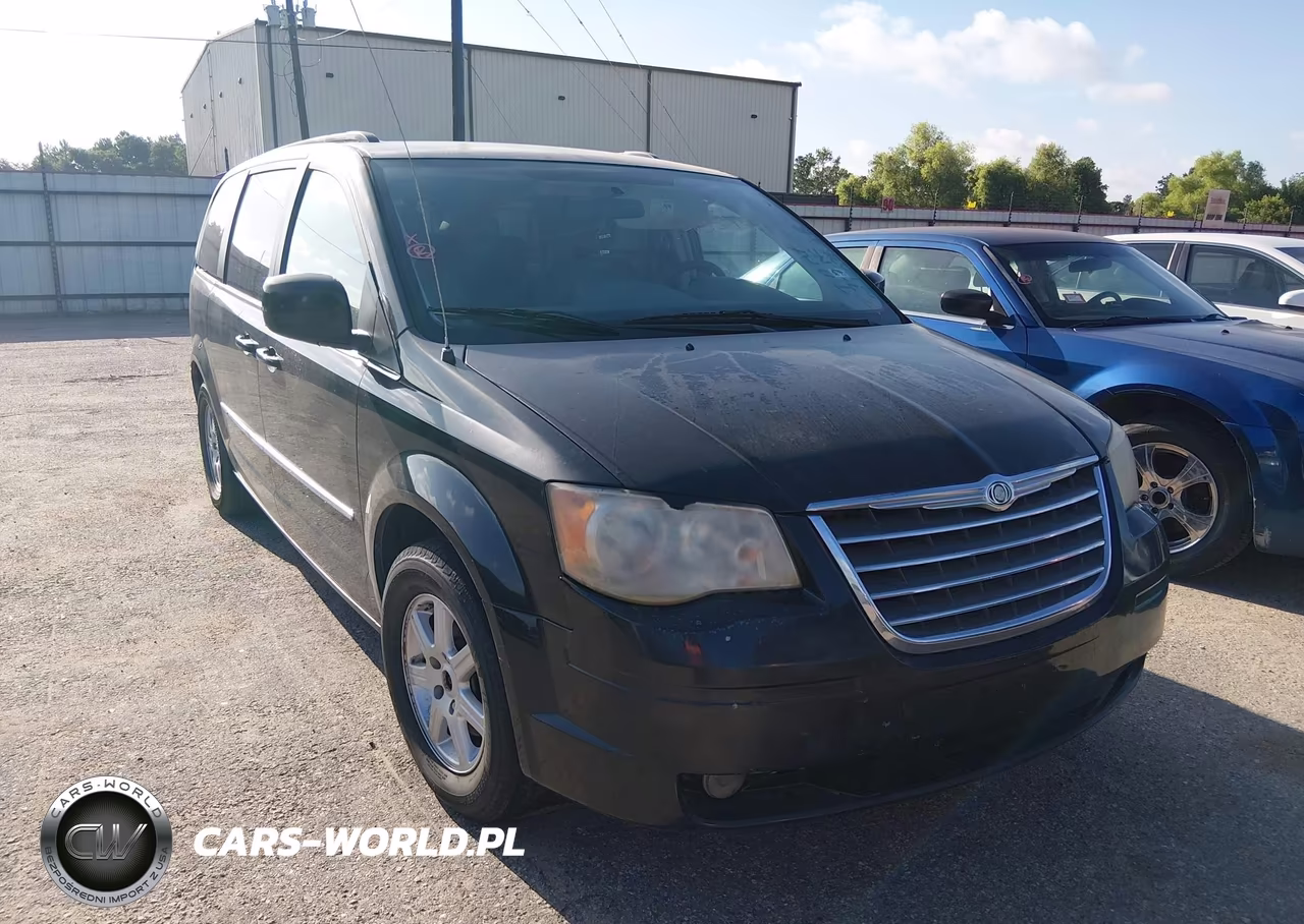 2010 Chrysler Town & Country Touring