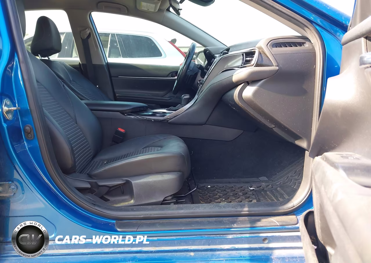 2020 Toyota Camry Se VIN:4T1G11AK5LU354316 - 5