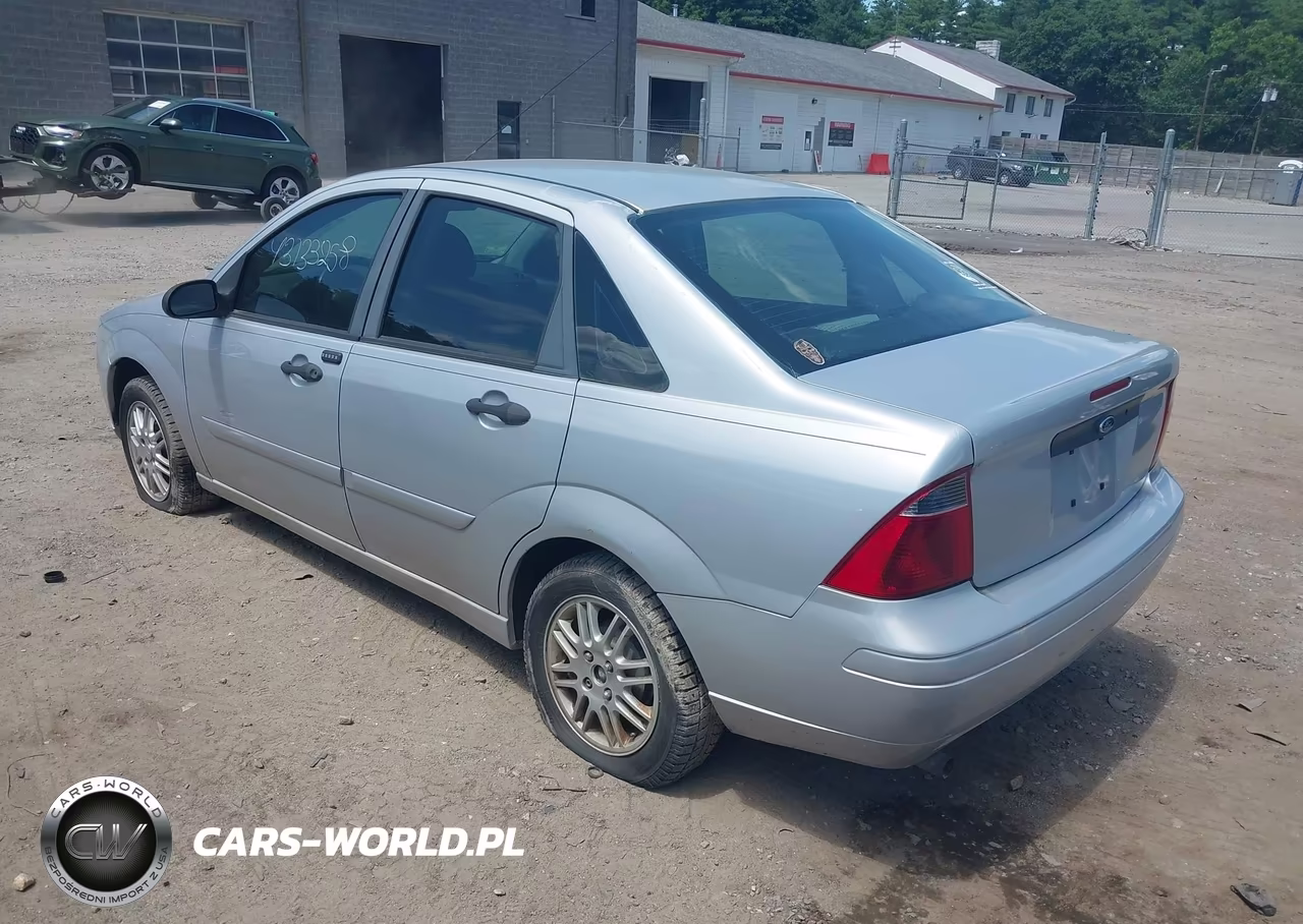 2007 Ford Focus S-Se-Ses VIN:1FAHP34N87W157701 - 3