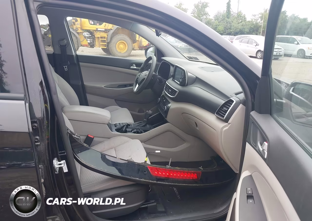 2021 Hyundai Tucson Value VIN:KM8J3CA41MU388266 - 5