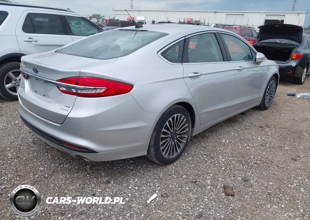 2017 Ford Fusion Se VIN:3FA6P0HD0HR396137 - 4