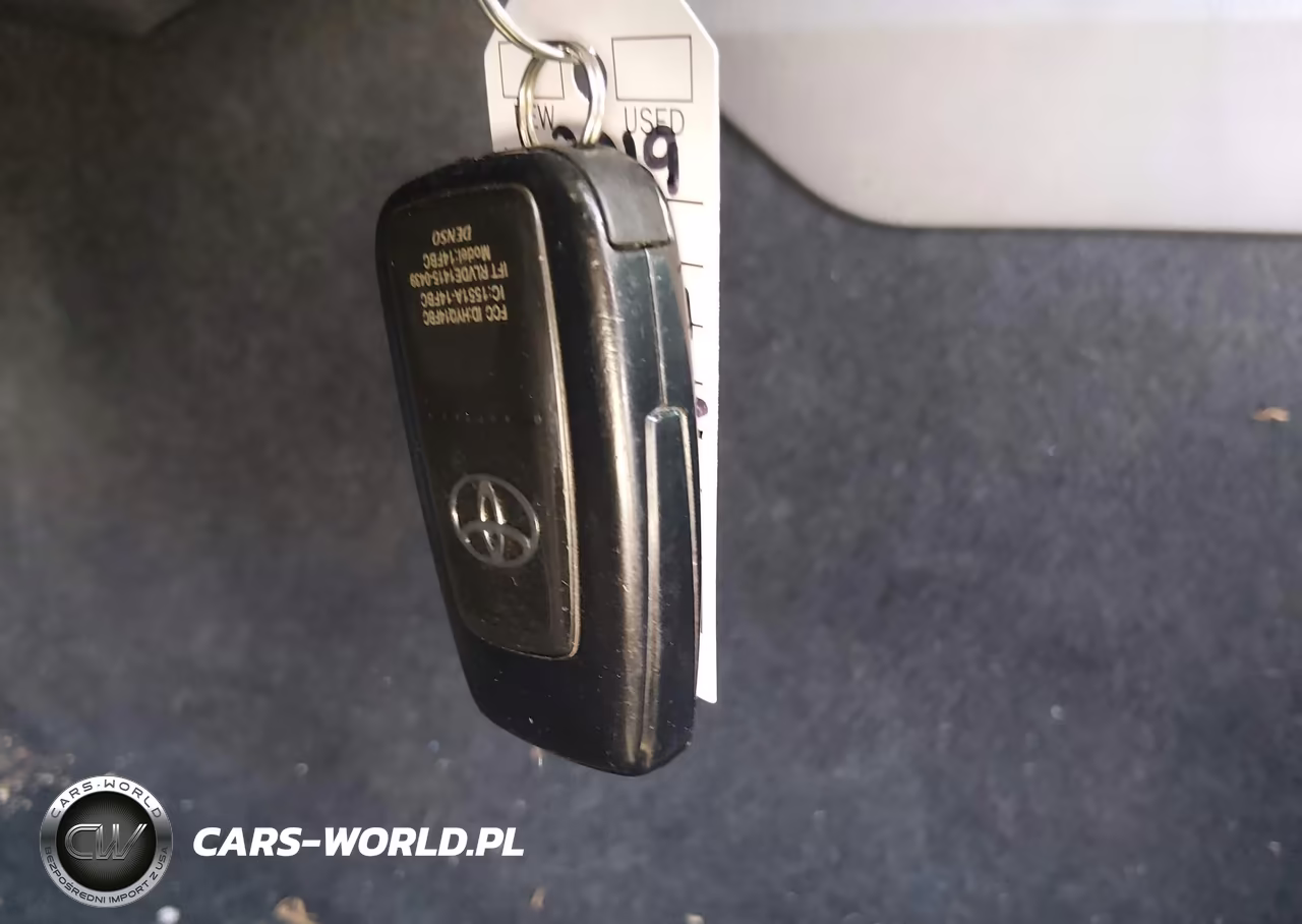 2019 Toyota Camry Se VIN:4T1B11HK4KU788872 - 11