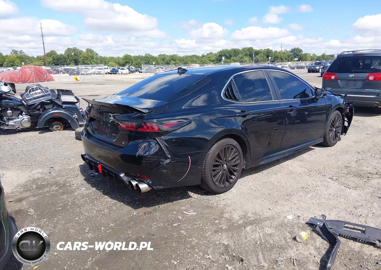 2019 Toyota Camry Se VIN:4T1B11HK4KU788872 - 4