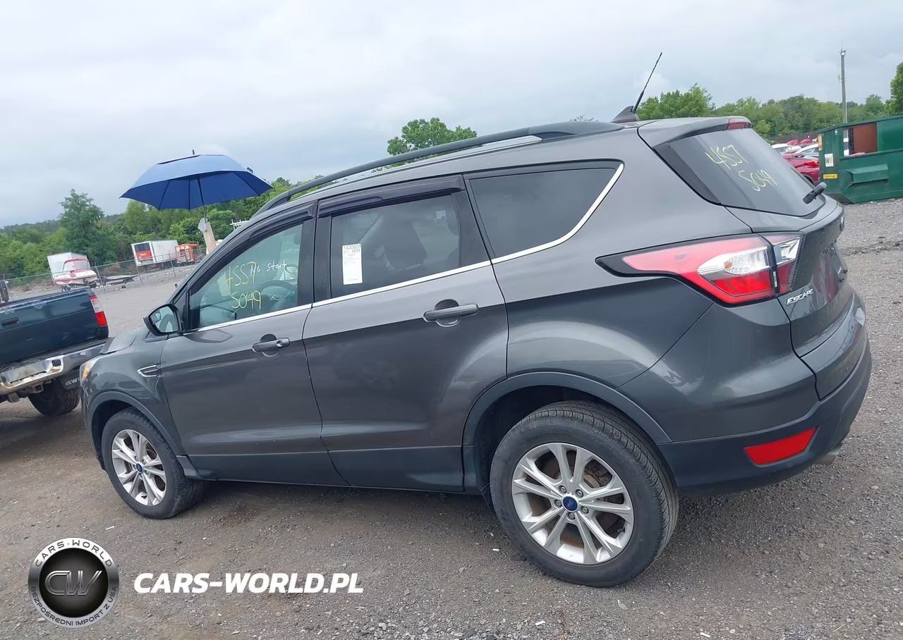 2018 Ford Escape Se VIN:1FMCU9GDXJUC24154 - 14