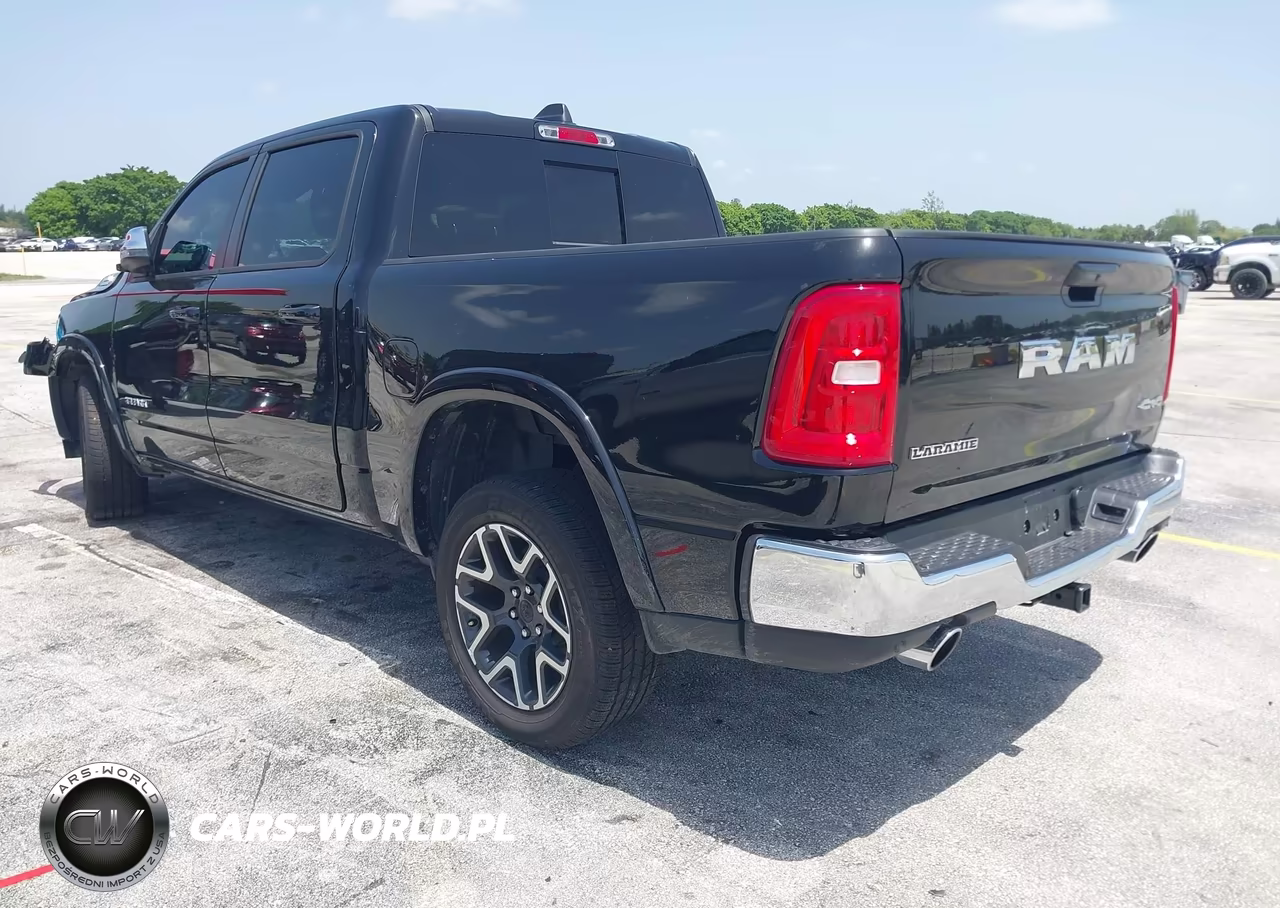 2026 Ram 1500 Laramie 4X4 5'7 Box VIN:1C6SRFJP9TN309364 - 3