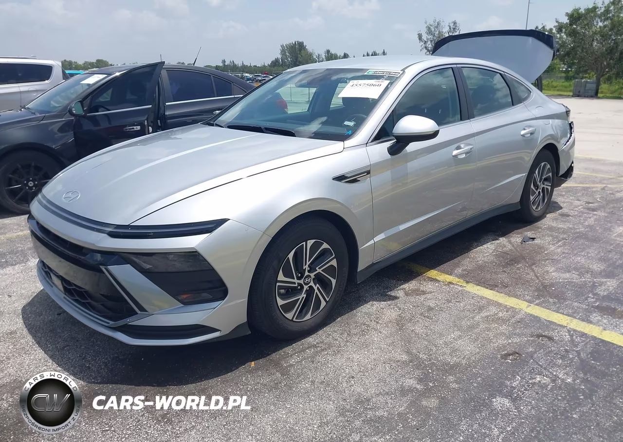 2026 Hyundai Sonata Hybrid Blue VIN:KMHL24JJ0TA154353 - 2