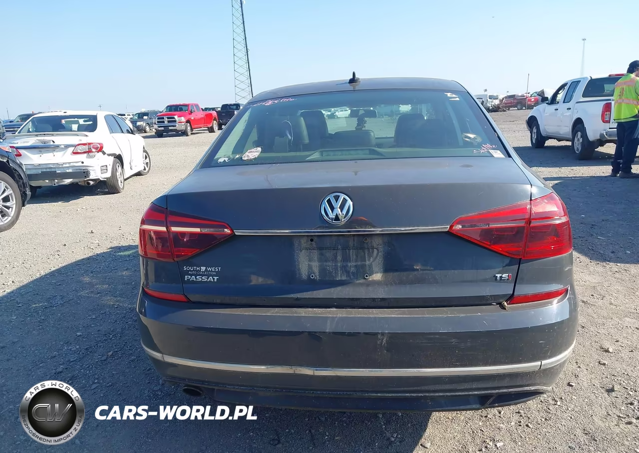 2017 Volkswagen Passat 1.8T R-Line VIN:1VWDT7A30HC034277 - 16