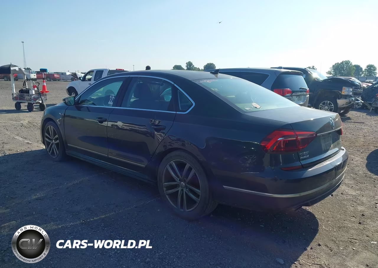 2017 Volkswagen Passat 1.8T R-Line VIN:1VWDT7A30HC034277 - 3
