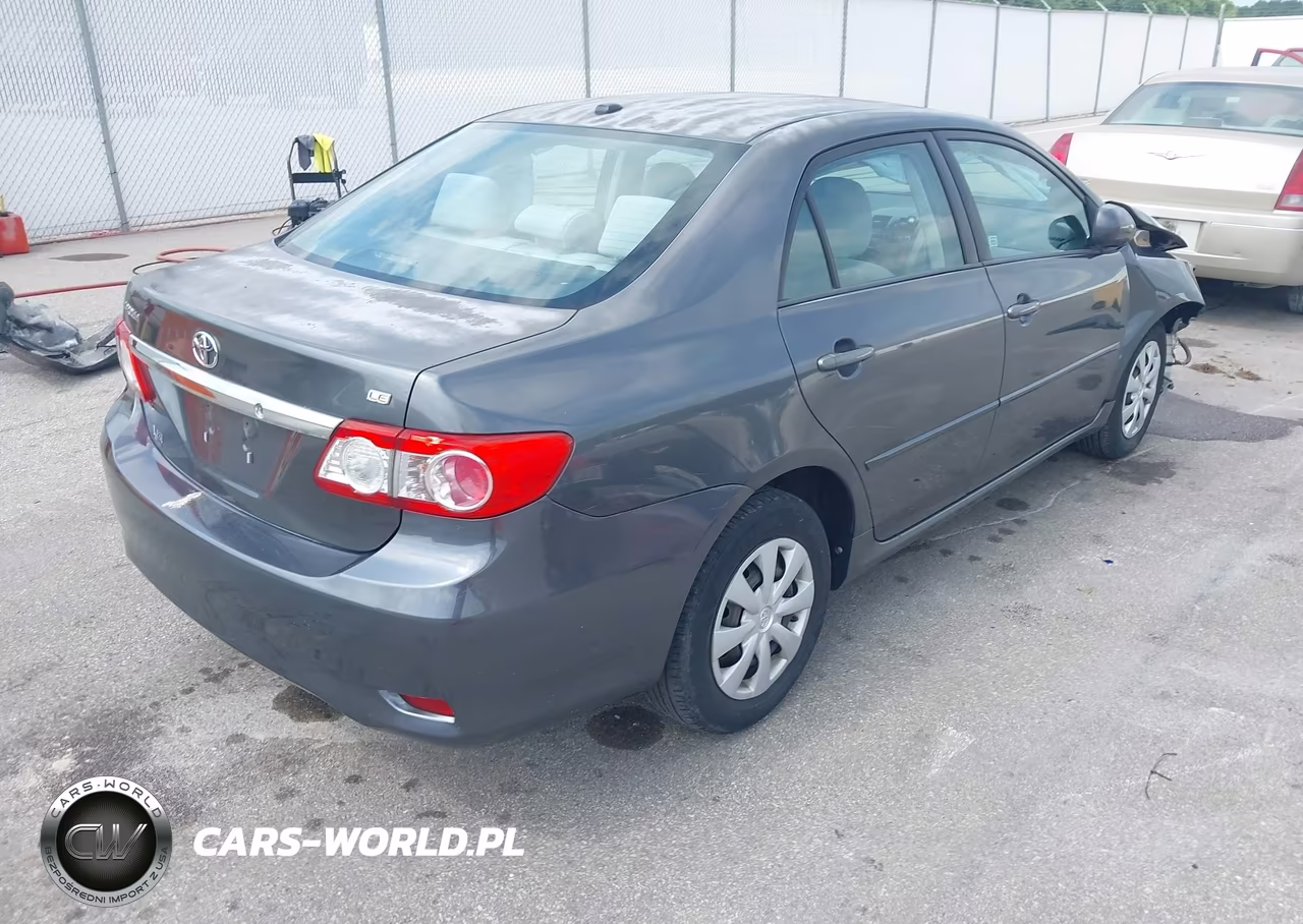 2011 Toyota Corolla Le VIN:2T1BU4EE1BC696448 - 4