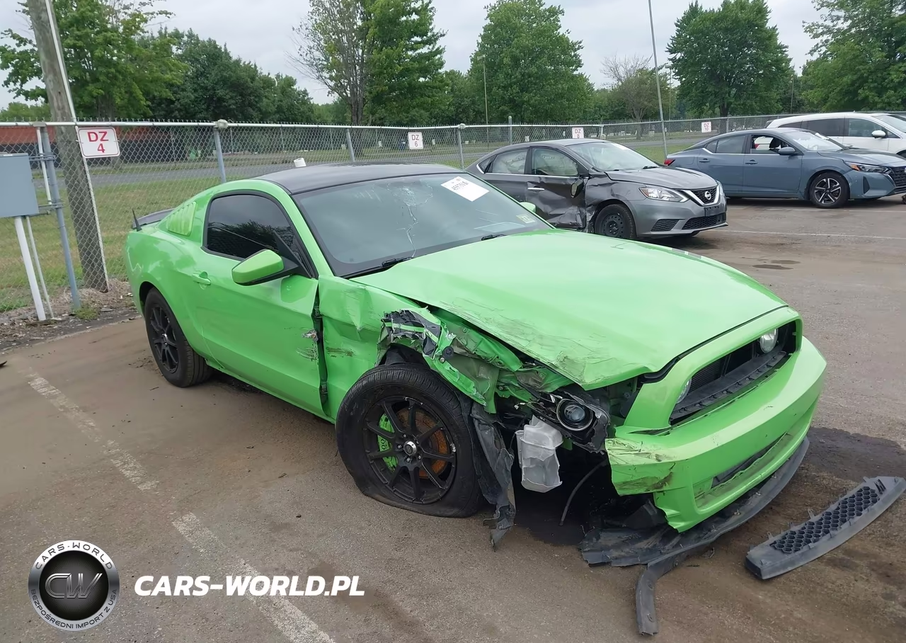 2014 Ford Mustang V6 – zdjęcie 1 z 16