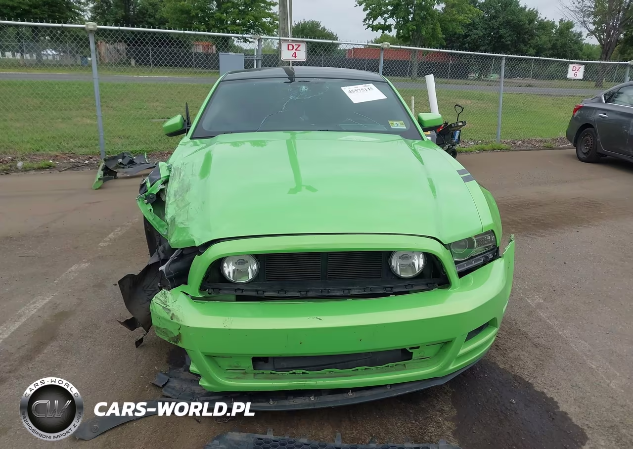 2014 Ford Mustang V6 VIN:1ZVBP8AM9E5318176 - 12