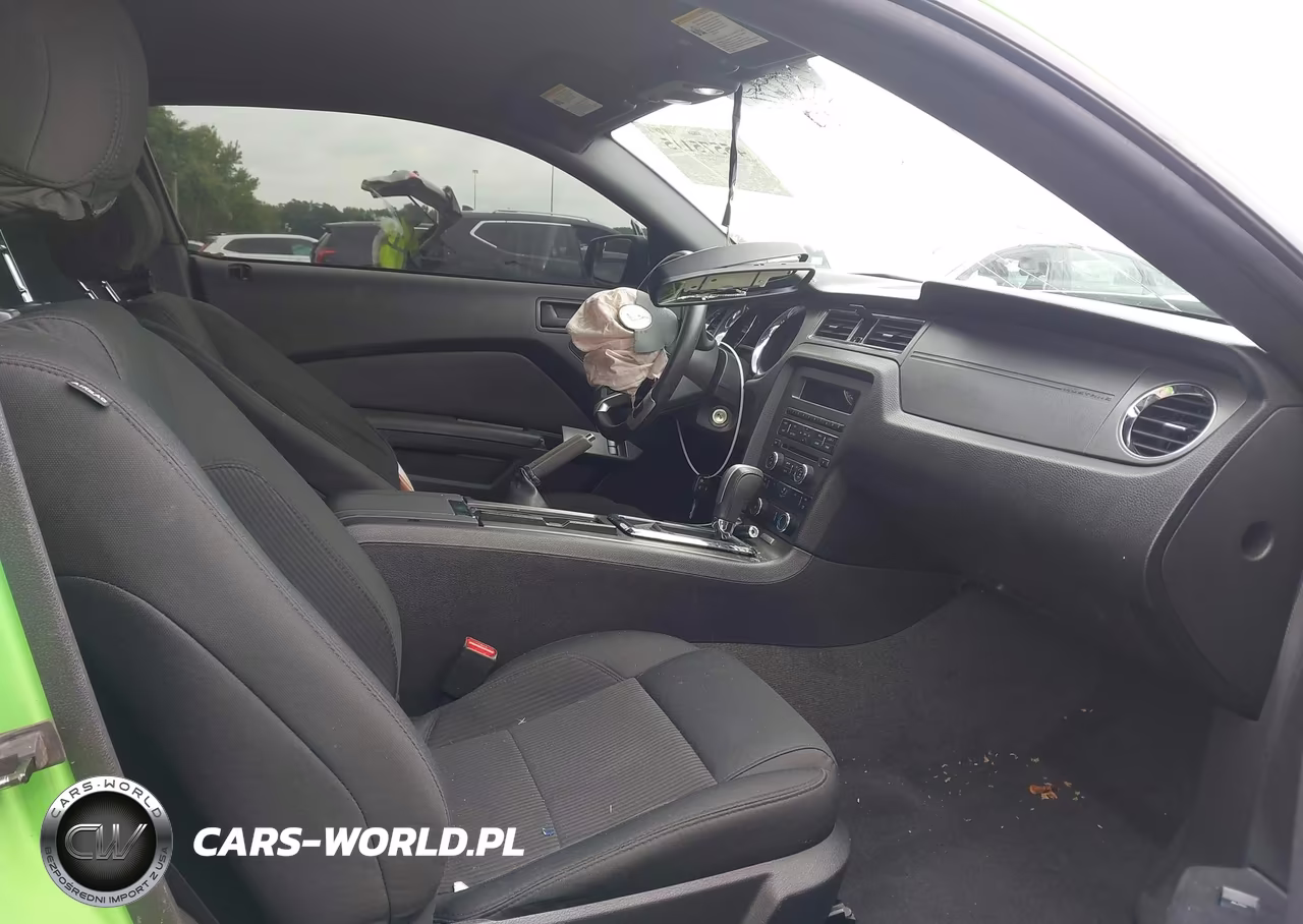 2014 Ford Mustang V6 VIN:1ZVBP8AM9E5318176 - 5